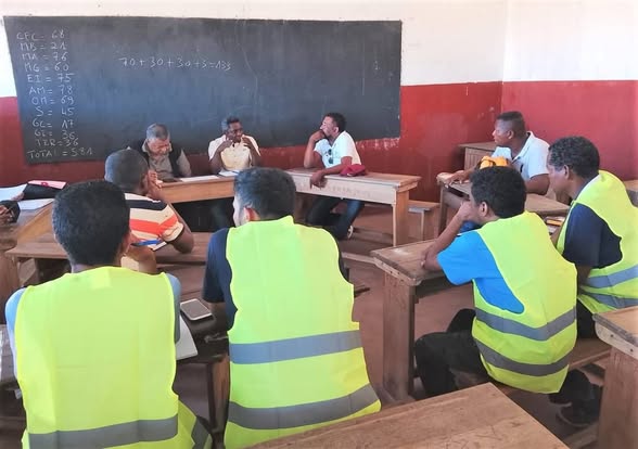 𝗳𝗮𝗻𝗮𝗿𝗲𝗻𝗮𝗻𝗮 𝗶𝗿𝗲𝗼 𝗳𝗼𝘁𝗼𝗱𝗿𝗮𝗳𝗶𝘁𝗿'𝗮𝘀𝗮 𝘁𝗮𝗼𝗿𝗶𝗮𝗻'𝗻𝘆 𝗳𝗮𝗻𝗱𝗮𝗹𝗼𝘃𝗮𝗻'𝗻𝘆 𝗿𝗶𝘃𝗼-𝗱𝗼𝘇𝗮 𝗚𝗘𝗭𝗔𝗡𝗜.