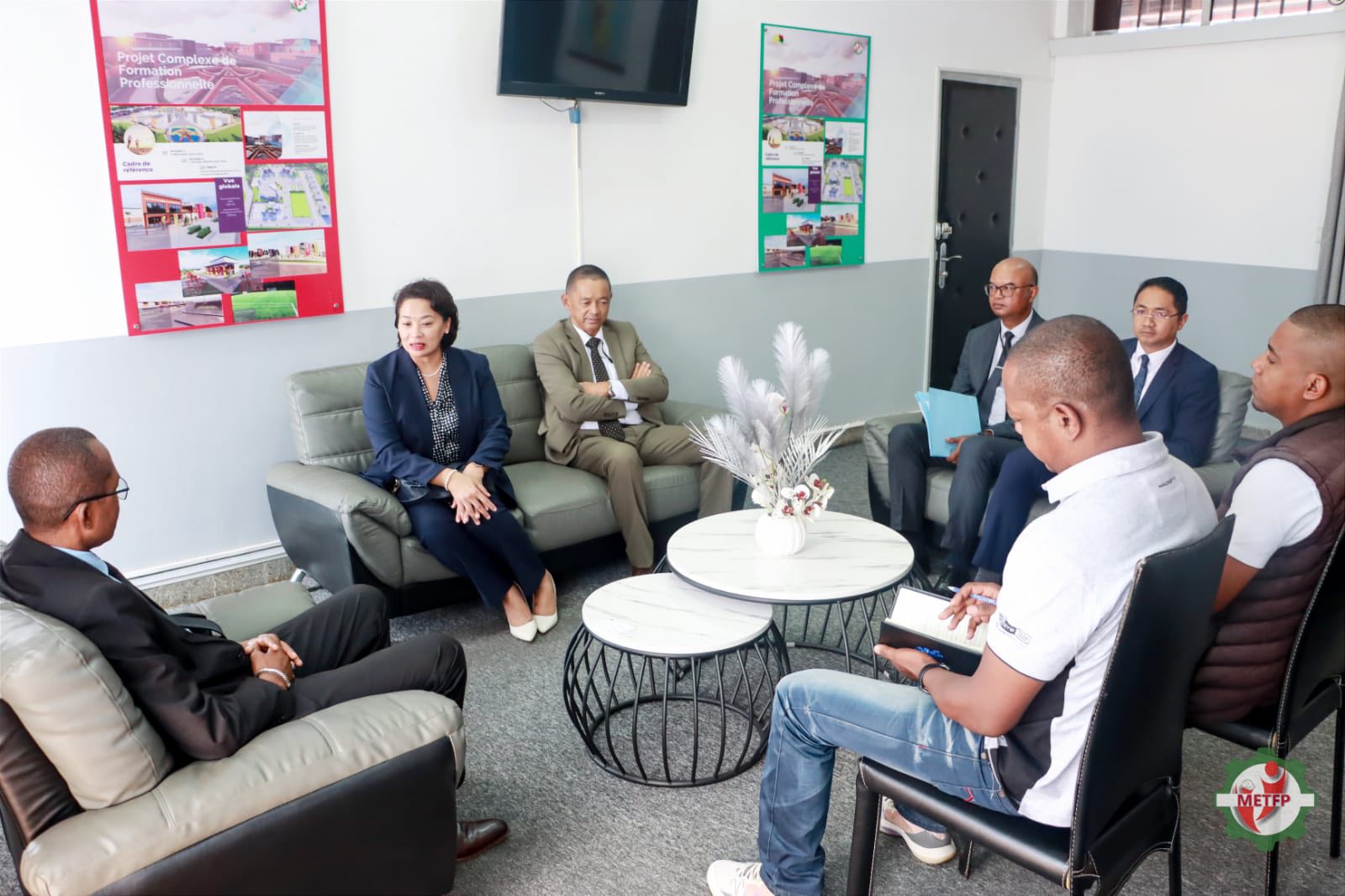 𝗙𝗶𝗵𝗮𝗼𝗻𝗮𝗻𝗮 𝘁𝗮𝗺𝗶𝗻'𝗶𝗿𝗲𝗼 𝘁𝗼𝗺𝗽𝗼𝗻'𝗮𝗻𝗱𝗿𝗮𝗶𝗸𝗶𝘁𝗿𝗮 𝗲𝗼 𝗮𝗻𝗶𝘃𝗼𝗻'𝗻𝘆 𝗕𝗮𝗻𝗸 𝗢𝗳 𝗔𝗳𝗿𝗶𝗰𝗮 (𝗕𝗢𝗔).