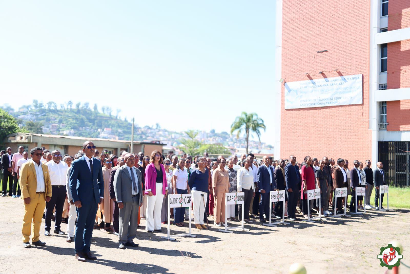 𝗙𝗮𝗻𝗮𝗻𝗴𝗮𝗻𝗮𝗻-𝘁𝘀𝗮𝗶𝗻𝗮 𝘃𝗼𝗹𝗮𝗻𝗮 𝗠𝗮𝗿𝘁𝘀𝗮